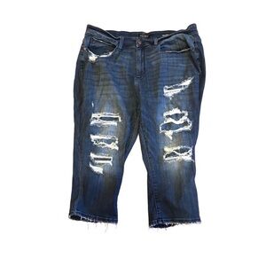 Judy Blue Skinny Fit Capri Distressed Denim Jeans Size 24W